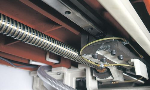 ball bearing screw and l.m. guide of sc series