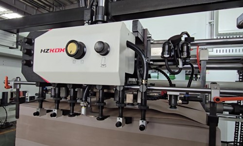 nonstop feeder of kmm-d