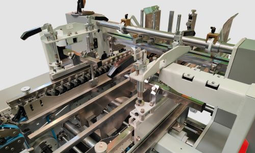 aligner unit of folding and gluing machine